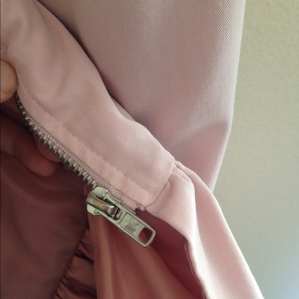 Pink Zip Up Ruffle Blazer - Picture 3 of 4